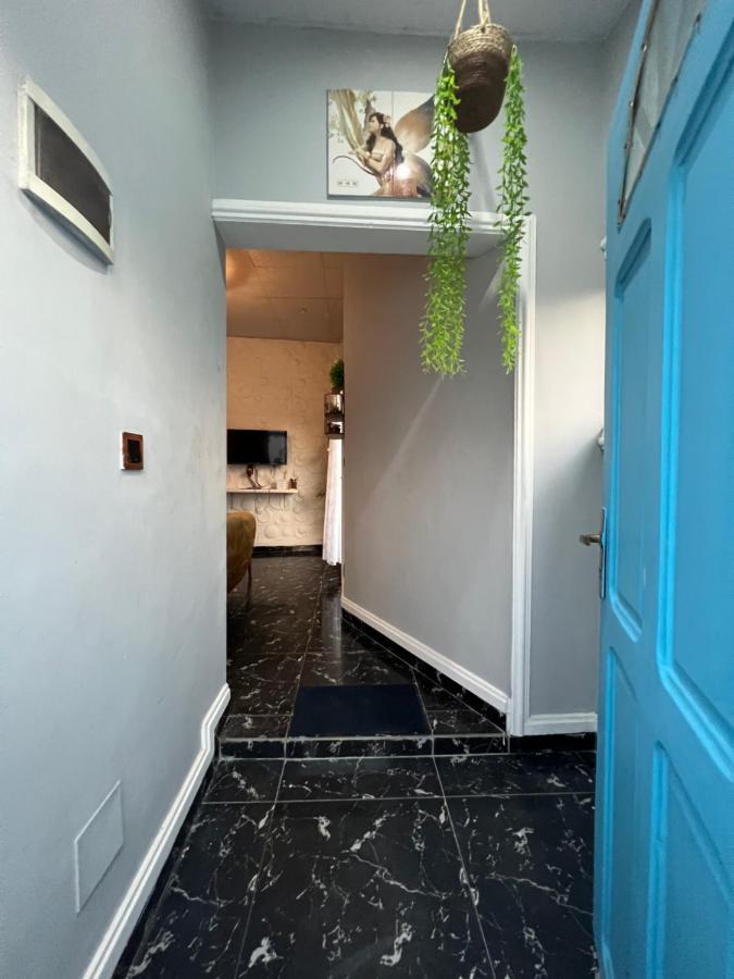Bel Appartement Avec Petit Balcon Sympa Porto-Novo Exterior foto
